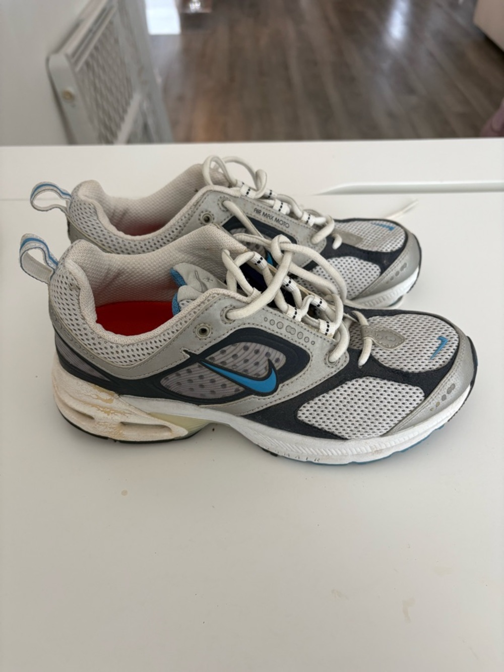 Nike Air Max Moto+ IV Sneakers